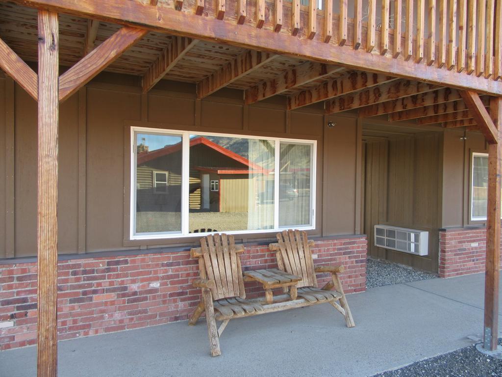Big Bear Motel Коуди Екстериор снимка