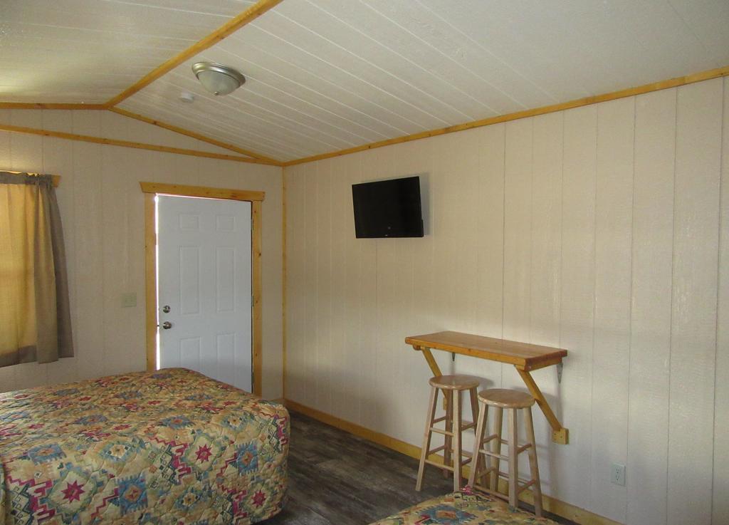 Big Bear Motel Коуди Екстериор снимка