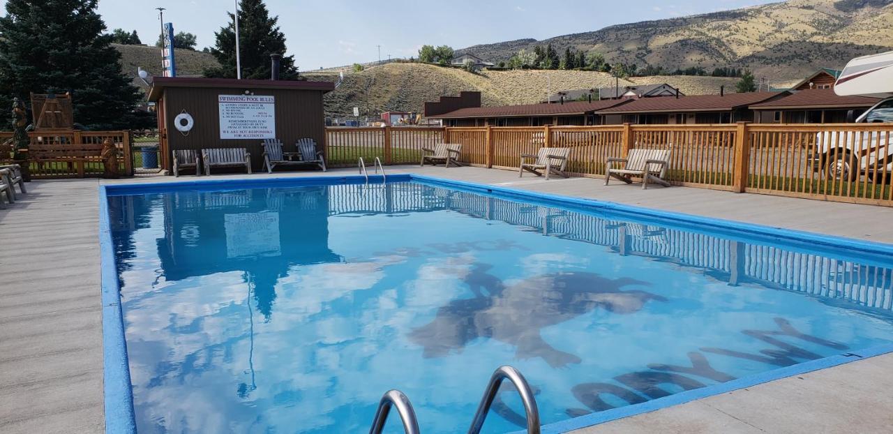 Big Bear Motel Коуди Екстериор снимка